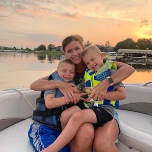 Meet your Posher, Melissa